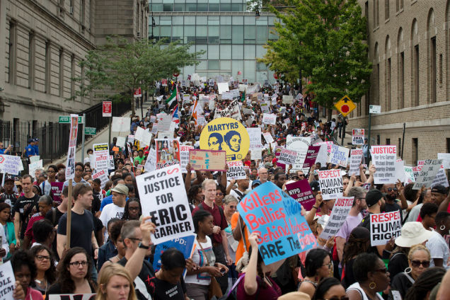 Protests in Manhattan after the Eric Garner case fails to go to trial.